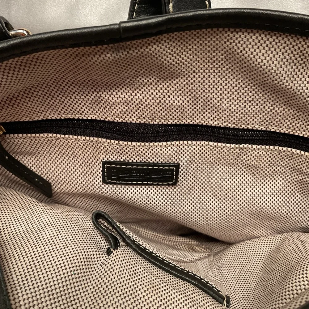 Dooney & Bourke grey/black monogram - Picture 8 of 12
